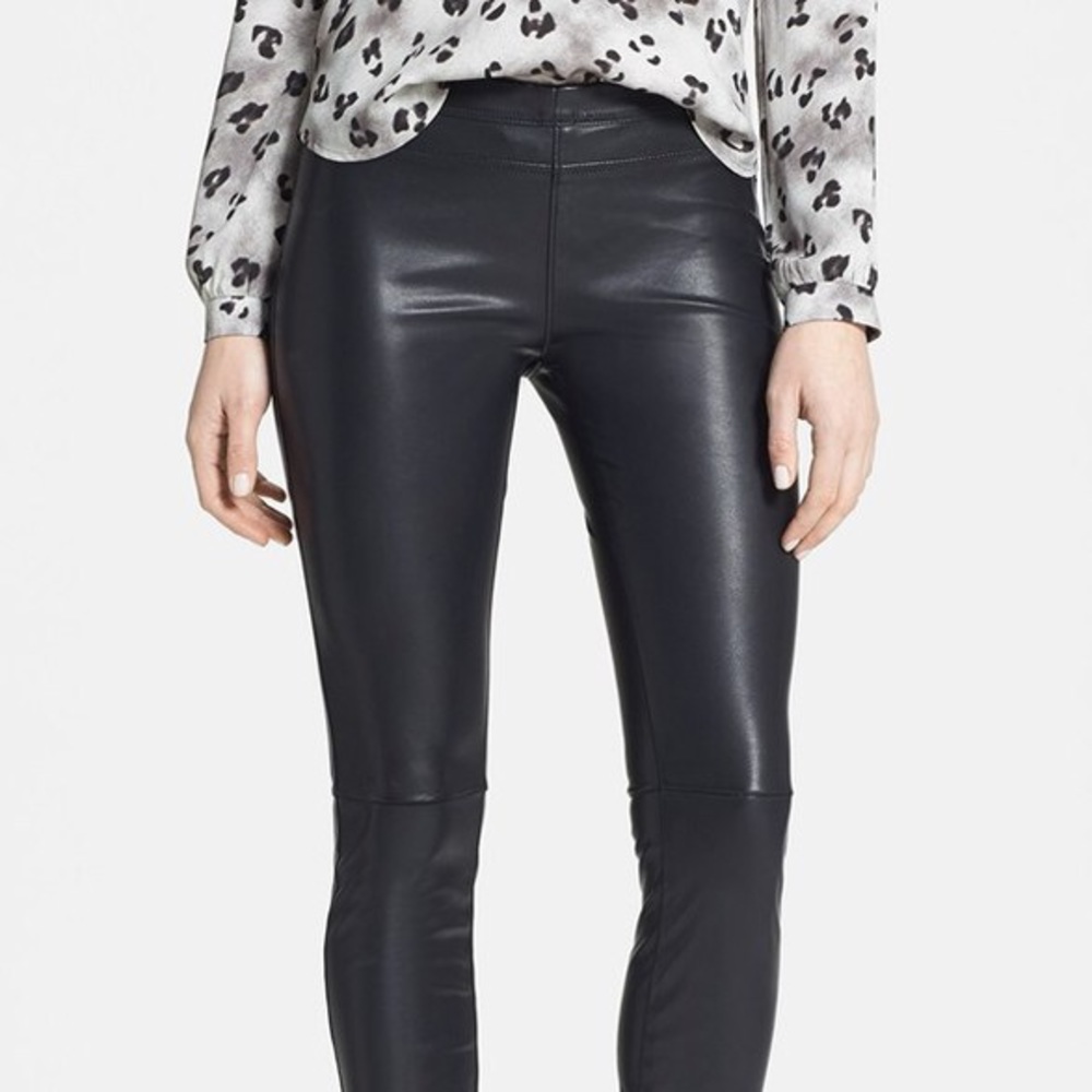 🔷$⬇️ B4 I DONATE⭐️BLANKNYC Vegan Leather Leggings